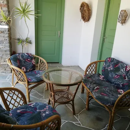 Madilides Platis Gialos (Sifnos)