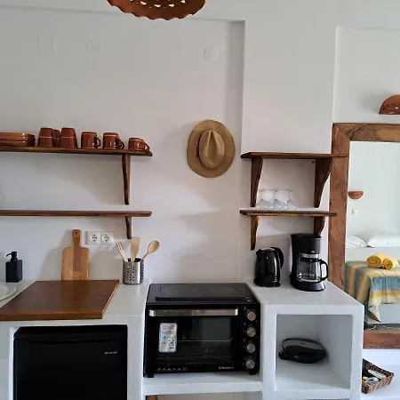 Madilides Апартаменты