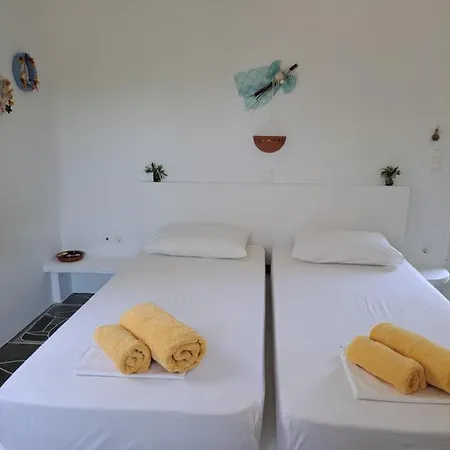 Madilides * Platis Gialos (Sifnos)