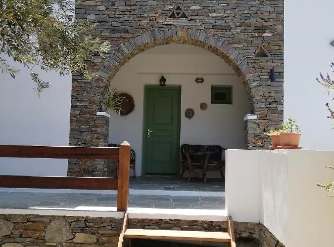 Madilides Platis Gialos (Sifnos)