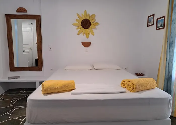 Апартаменты Madilides Platis Gialos (Sifnos)